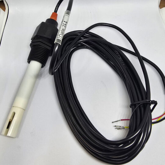 Senzor pentru masurarea parametrilor apei osmozate – Monitorizare calitate RO